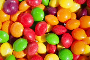 W USA bydło karmiono popularnymi cukierkami