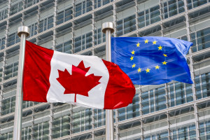 KE: Największe trudności w negocjacjach umowy CETA dotyczyły rolnictwa