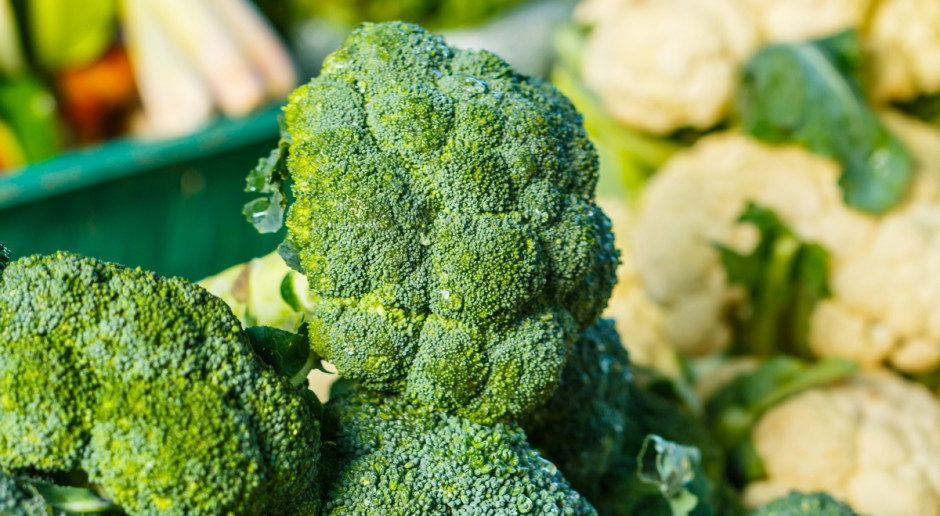 W. Brytania: Supermarkety racjonują sałatę lodową i brokuły