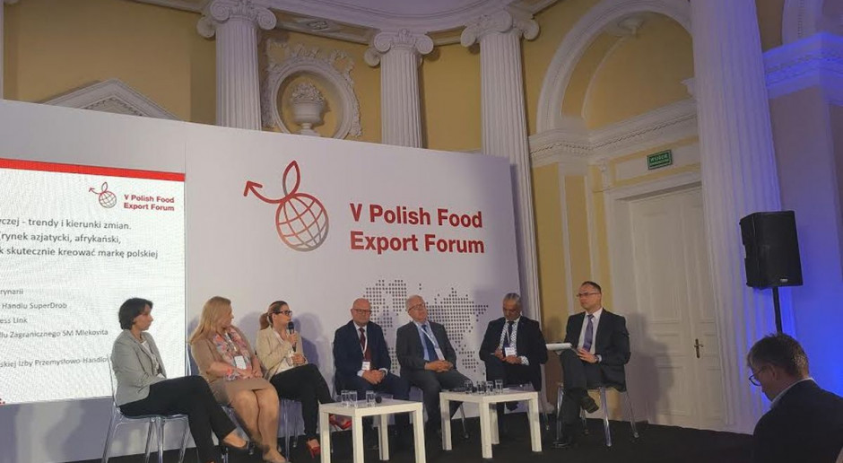 mbargo i ograniczenie chłonności rynku europejskiego to tylko dwa z wielu czynników, który wymuszają poszukiwanie przez naszą branżę nowych rynków zbytu; Fot. PCz Aktualna mapa eksportowa dla branży rolno-spożywczej – Afryka, Indie