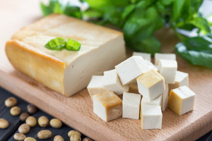 Trybunał UE: Produktów wegańskich nie można sprzedawać jako „mleka” czy „masła”