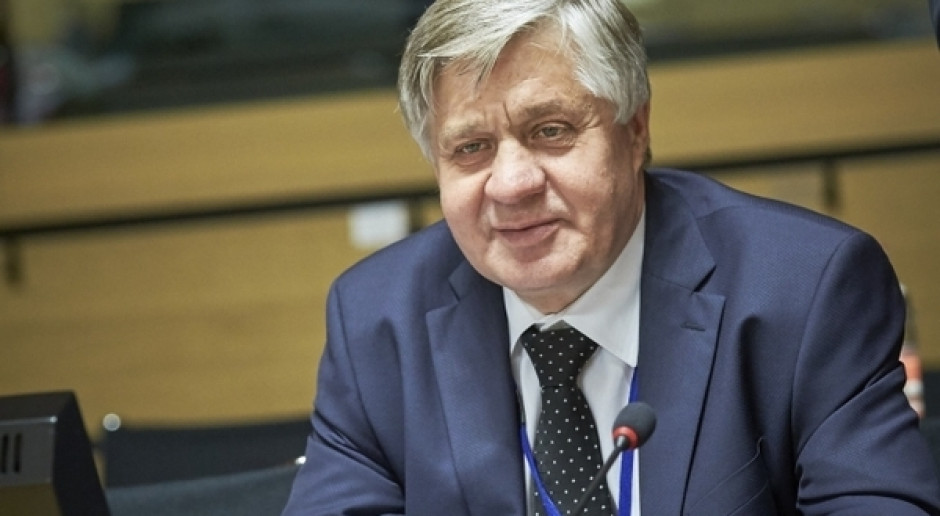 Minister rolnictwa w poniedziałek w TVP Info przypomniał, że walka z ASF trwa trzy lata, od 2014 r. Jurgiel: Walka z ASF kosztowała dotychczas ok. 50 mln zł