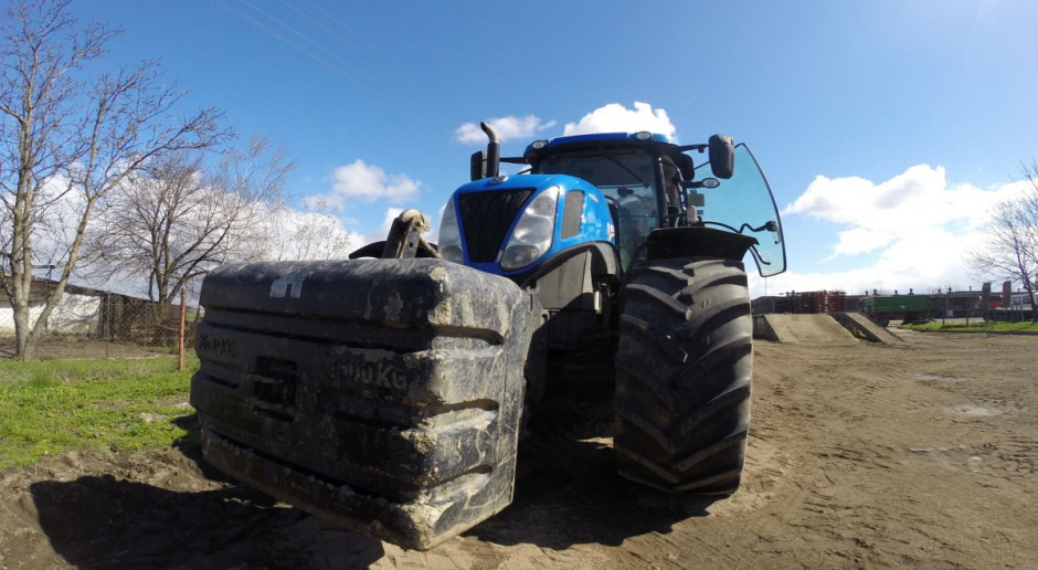 New Holland T7.270 AC w Gospodarstwie Rusko, fot. kh Wideo: New Holland T7.270 Auto Command po 13,5 tys. godzin