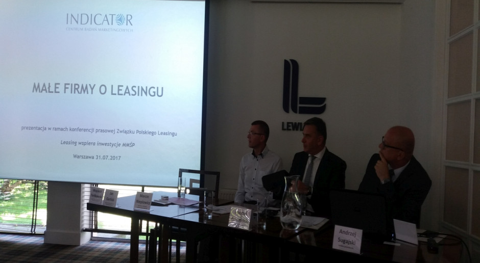 Od lewej: Marcin Niepłowicz (ZPL), Andrzej Sugajski (ZPL), Andrzej Krzemiński (ZPL) Związek Polskiego Leasingu: Rośnie finansowanie maszyn rolniczych