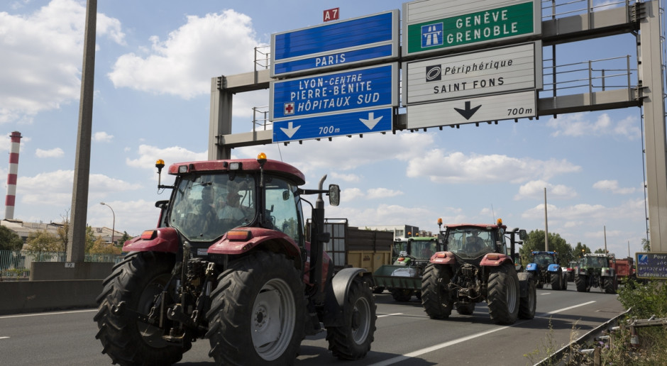 Fot. prochasson frederic/Shutterstock.com Francja: Rolnicy skarżą się prezydentowi na trudne warunki dla rolnictwa
