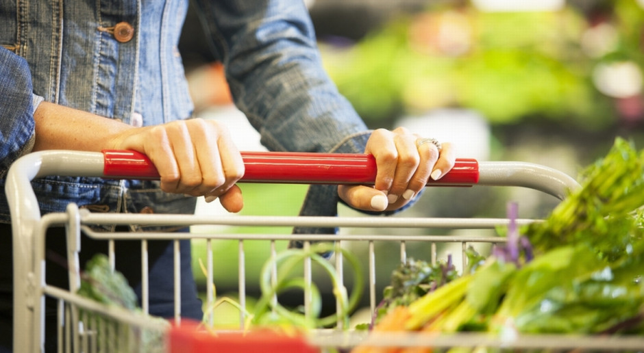 Obecnie funkcjonują trzy stawki podatkowe na żywność: 23 proc., 8 proc. i 5 proc., fot. Shutterstock MF nie wyklucza zmian w stosowaniu obniżonych stawek VAT na żywność