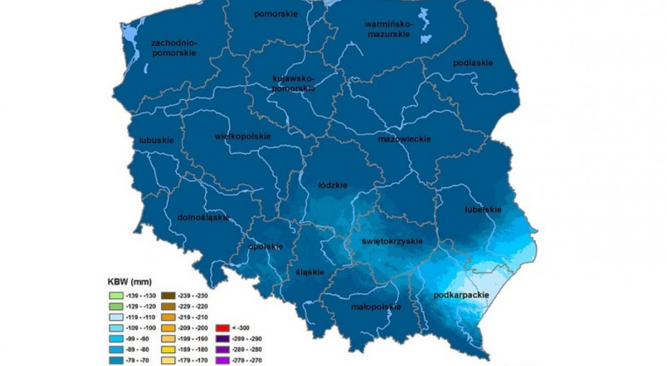 IUNG-PIB opracował wartości klimatycznego bilansu wodnego, takiej "niebieskiej" mapy nie mieliśmy już dawno, Fot. IUNG Deszcz utrudnia prace polowe