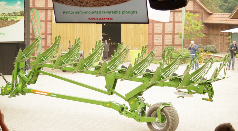 Amazone na konferencji w Cappeln zaprezentowało nowe propozycje pługów; fot. GS Nowe pługi w ofercie Amazone