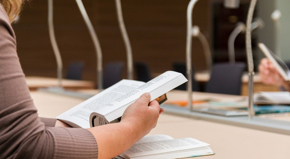 fot. Pixabay Kredyty studenckie poręczy ARiMR