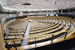 PE przeciw cięciom w politykach rolnej i spójności w nowym budżecie UE
