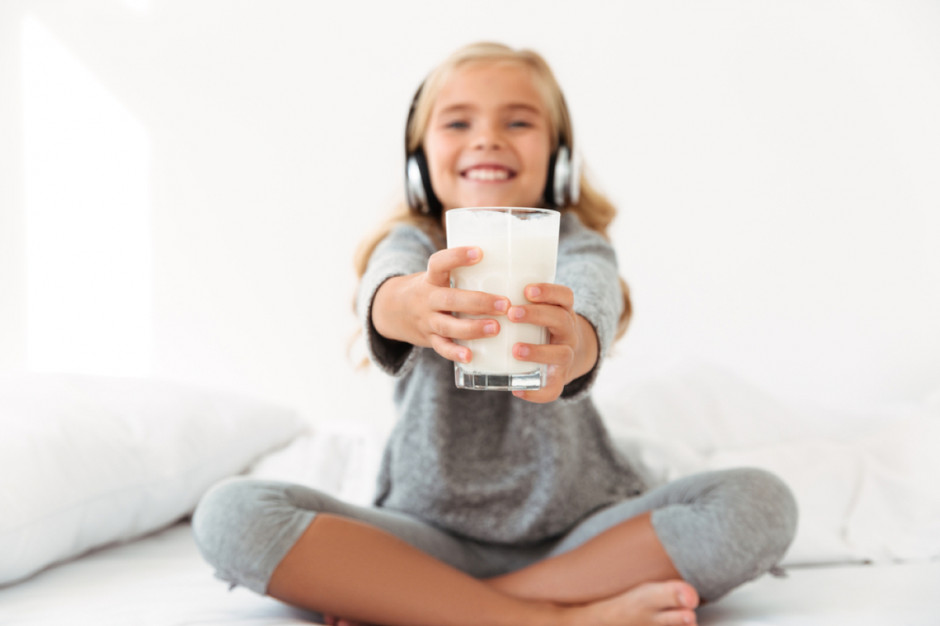 Bądź świadomy - kupuj polskie mleko i nabiał Fot. Shutterstock