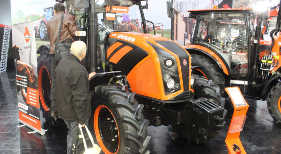 Ciągniki Ursus na targach Agritechnica 2017 w Hanowerze, fot. kh Ursus decyduje się na przeprowadzkę i podpisuje nowe umowy
