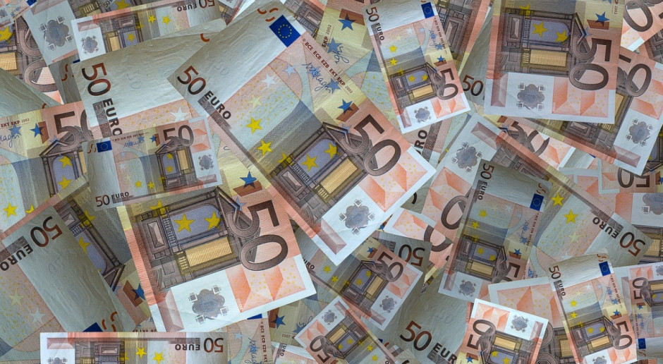 Komisja Europejska przeznaczyła 433 mln euro na refundację dla rolników, zgodnie z opublikowanym dzisiaj rozporządzeniem KE: 433 mln euro na refundacje dla rolników
