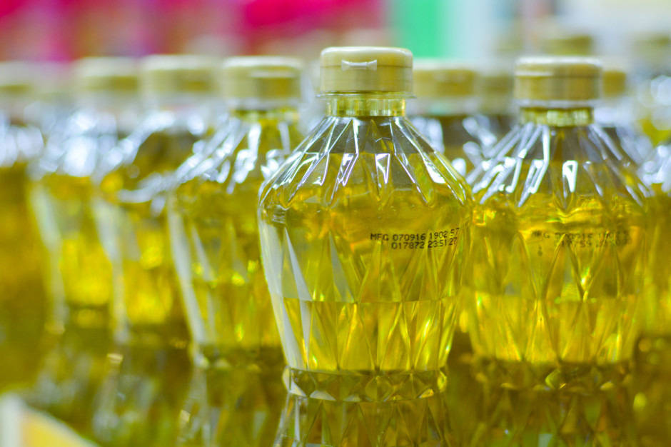 W 2019 roku Rosja sprzedała na rynkach zewnętrznych oleje i tłuszcze roślinne w rekordowej ilości około 7,27 mln ton; Fot. Shutterstock