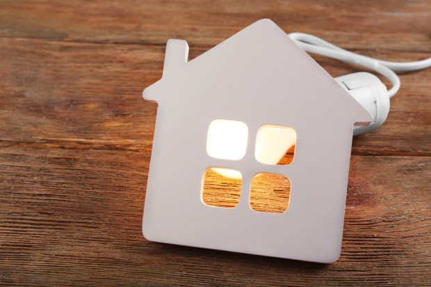 Ile zużywamy prądu i jak zmniejszyć rachunki za energię w domu?