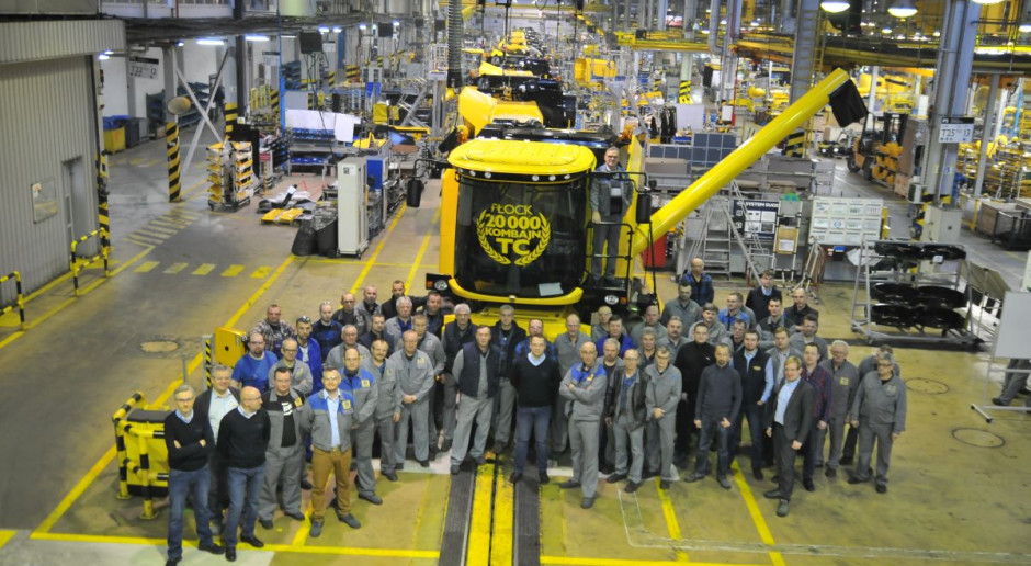 Wyprodukowanie 20 tys. egzemplarzy kombajnów New Holland serii TC zajęło płockiej fabryce niecałe 20 lat, fot. prasowe 20 tys. kombajnów New Holland TC z Płocka