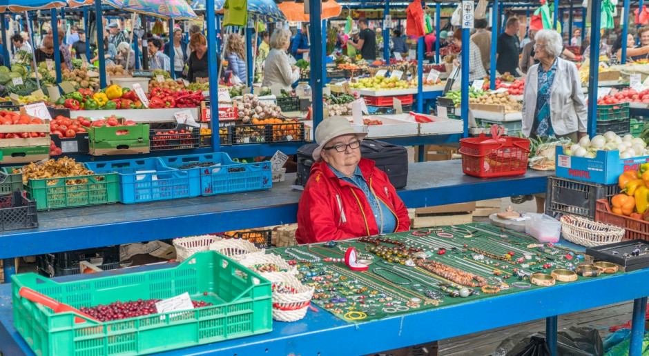 Fot. Ivo Antonie de Rooij/ Shutterstock 14 gmin zainwestuje w targowiska i centra produktu lokalnego