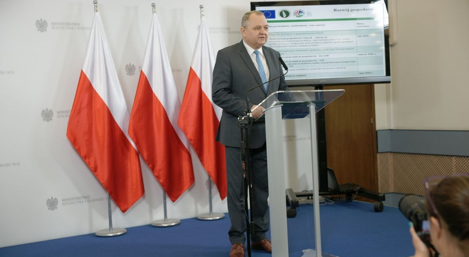 15 działań, 35 poddziałań i 42 typy operacji zapowiedział dziś podczas konferencji prasowej wiceminister Ryszard Zarudzki, fot. MRiRW Harmonogram naboru wniosków na PROW w 2018 roku