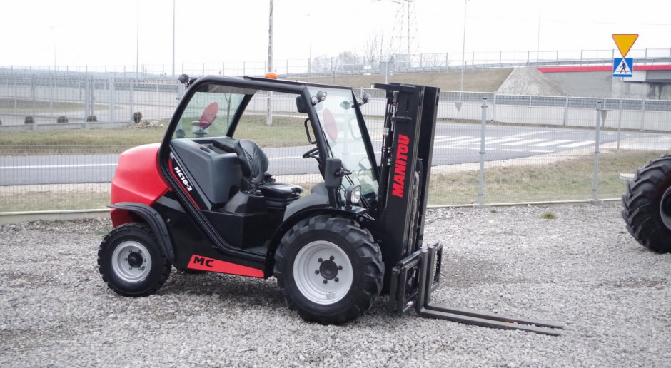 Manitou MC18; fot. GS Wózek widłowy dla rolnictwa?