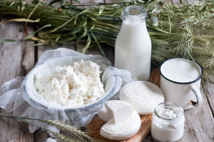 Rosja czasowo zakazuje importu części białoruskich produktów mlecznych