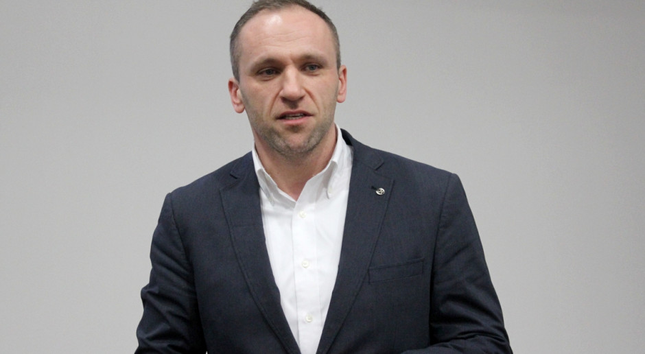 Łukasz Puławski z firmy Diamond V, fot. Ł.Ch. Audyt TMR - czyli jak sprawdzić poprawność żywienia bydła?