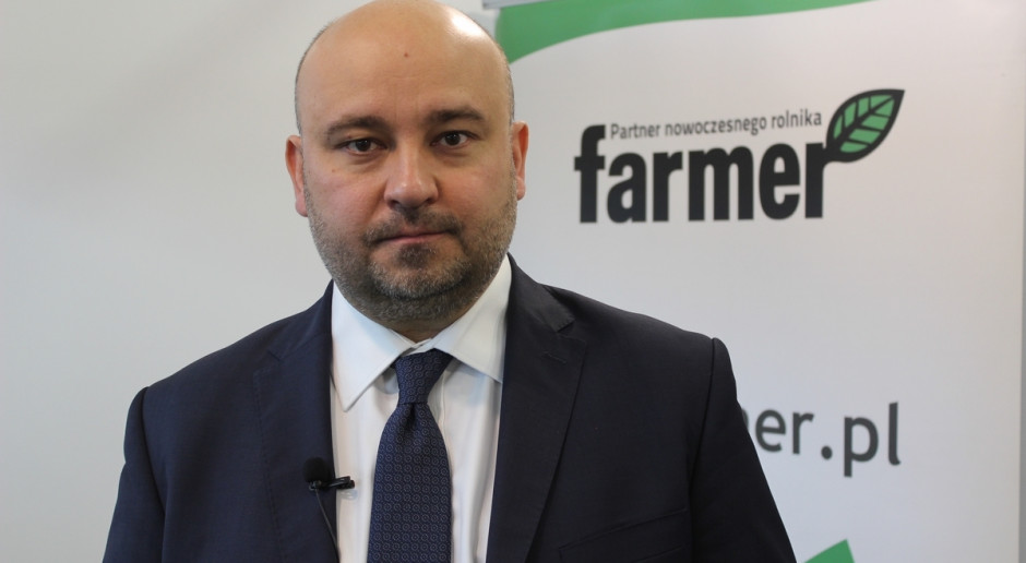 Przemysław Sowul, przedstawiciel Polskiej Grupy Nasienej PGN promuje polskie nasiona traw