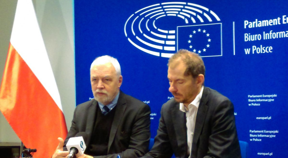 Podczas dzisiejszej konferencji; fot. MP PE: W nowej unijnej perspektywie budżetowej dopłaty tylko ze środków unijnych