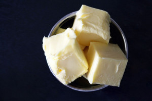 Kontrola mleczarni. Czy na rynek trafiło skażone masło?