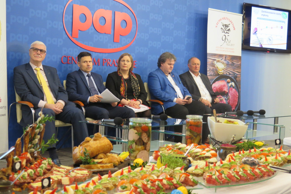 Uczestnicy debaty podczas spotkania branży mięsnej „Mięsne Święta – Polska Tradycja”.