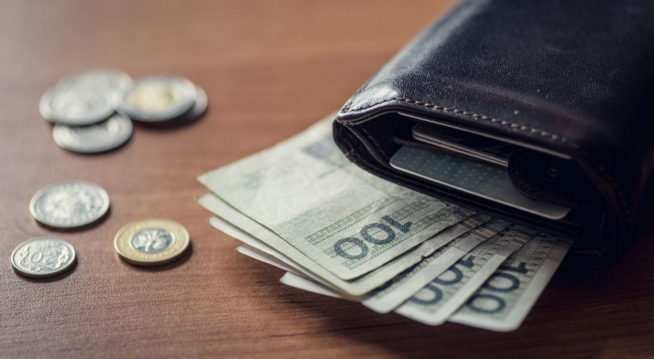 Na razie ARiMR zawarło 120 umów pożyczek z rolnikami z terenów dotkniętych ASF, na kwotę 21,992 mln zł. fot. Shutterstock Jest zainteresowanie pożyczkami dla rolników ze stref ASF