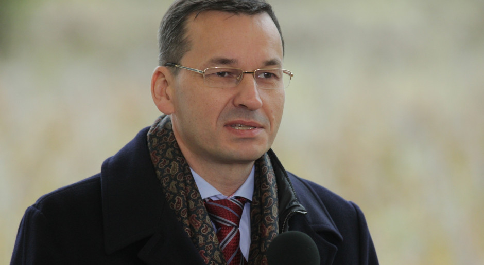 zef rządu podczas sobotniej konwencji Prawa i Sprawiedliwości oraz Zjednoczonej Prawicy w Warszawie zapewnił m.in., że "rolnictwo, wieś, rolnicy są absolutnie kluczowi"; Fot. Michał Oleksy Premier zapowiada: Rolnicy więcej zarobią na sprzedaży produktów