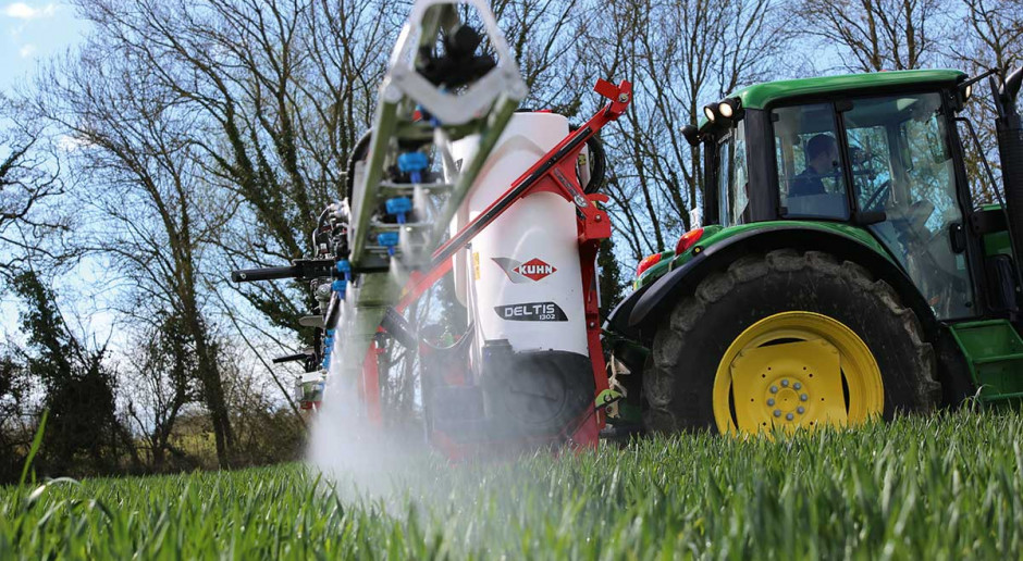 Rolnik zwraca wówczas dużą uwagę na wybór konkretnego środka ochrony roślin, na termin zabiegu, ale już mniejszą na przygotowanie cieczy roboczej, a dokładnie wodę potrzebną do jej wykonania pH ważne podczas oprysku