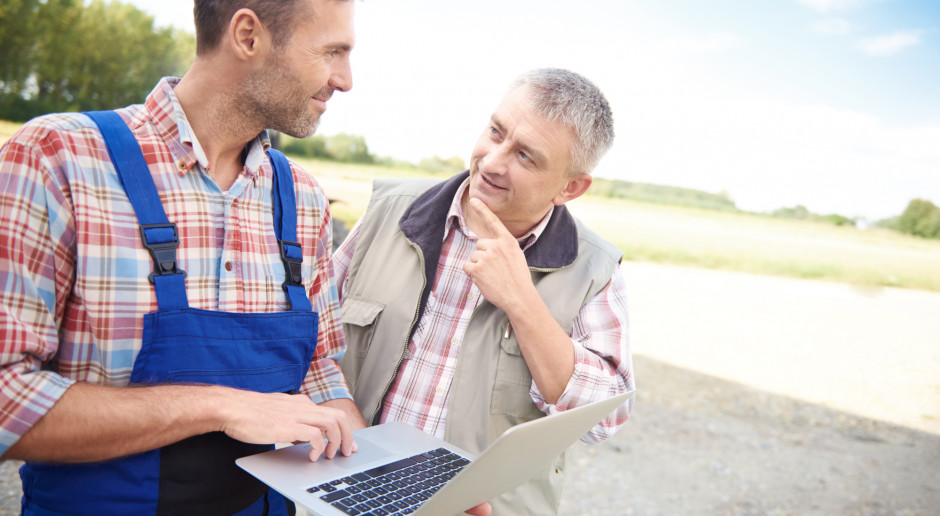 Fot. Shutterstock Zarudzki: 920 tys. złożonych przez rolników wniosków o dopłaty bezpośrednie