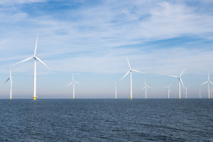 Polska potrzebuje morskiej energetyki wiatrowej, jak i elektrowni atomowej