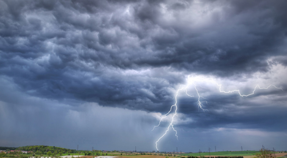 Fot. Shutterstock IMGW zapowiada deszcze: zobacz gdzie i ile popada