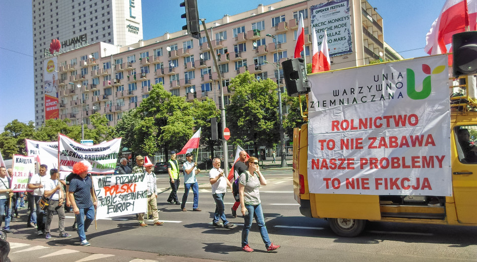 Protest rolników przeszedł dziś ulicami Warszawy, fot. MP Walka o polski rynek dla polskiego rolnika i konsumenta - na ulicach Warszawy