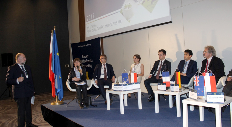 Uczestnicy ubiegłorocznej edycji Forum Spółdzielczości Mleczarskiej, fot. Ł.Ch. Problem rosnącej zmienności cen produktów mleczarskich w Europie