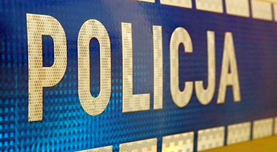 Makabrycznego znaleziska dokonano na łące pod Wadowicami. foto: Policja Rozczłonkowane zwłoki na łące. Makabra przy sianokosach