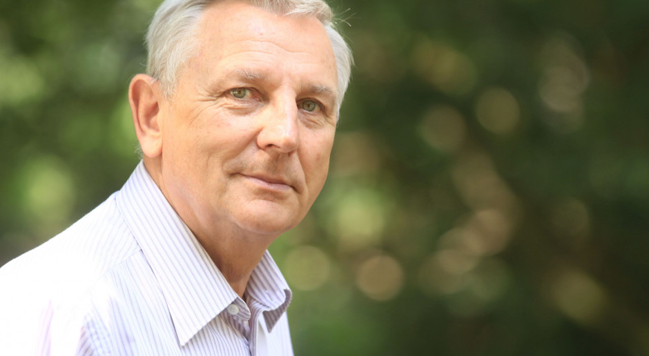 Prof. Zygmunt Pejsak Fot. PTWP Prof. Zygmunt Pejsak żegna się z PIW-etem