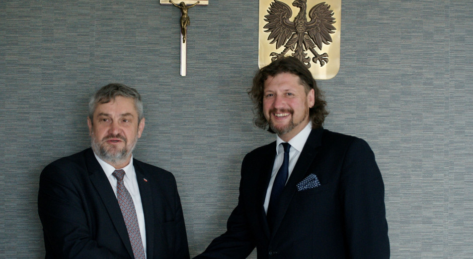 Minister J.K. Ardanowski z nowym dyrektorem KOWR Piotrem Serafinem; fot. KOWR KOWR dla Serafina