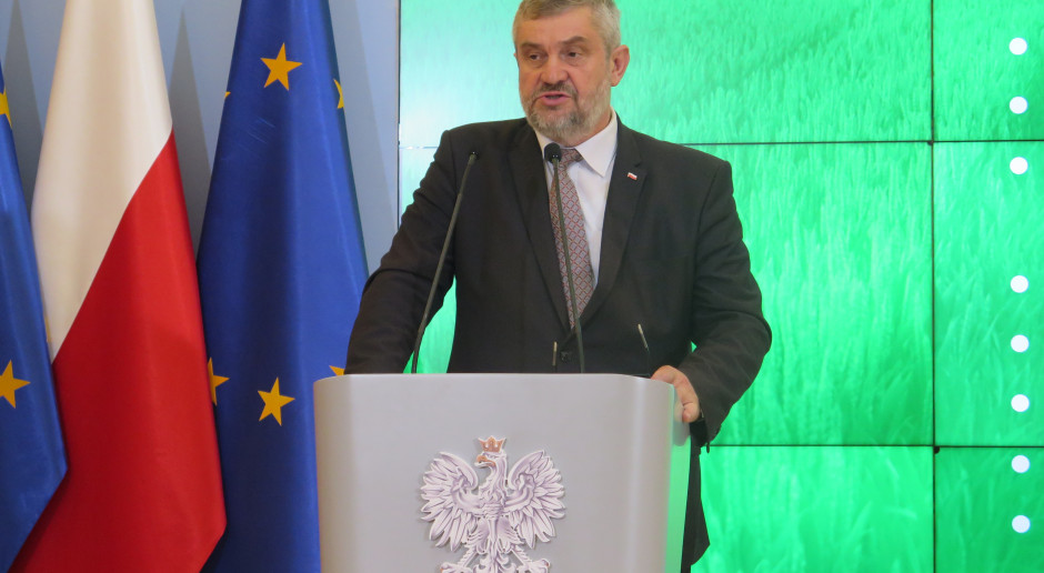 Fot. WD Ardanowski: Podpiszę rozporządzenie ws. umów kontraktacji