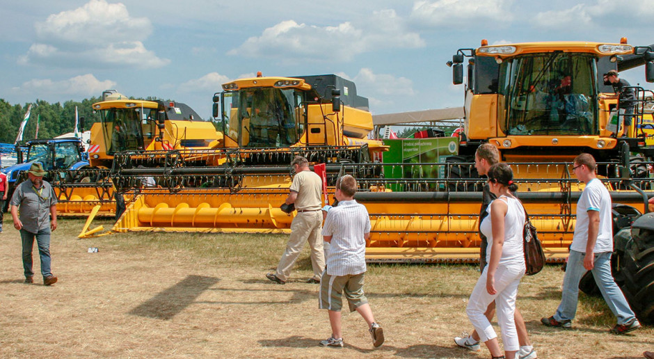 Do niedawna leasing kojarzył się raczej z innymi branżami i dotyczył głównie samochodów, jednakże w ostatnich latach rośnie jego popularność w rolnictwie Leasing maszyn rolniczych