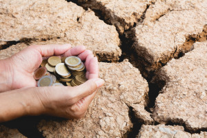 Będzie pomoc po ubiegłorocznej suszy, "omijająca" de minimis