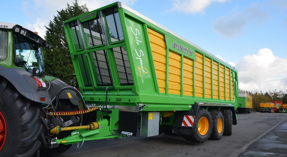 Przyczepy Silo-Space występują z dwoma wariantami układu jezdnego (tandem i tridem) i trzech wersjach objętości: 44, 49 i 54 m3 Joskin Silo Space 2 na Agro Show