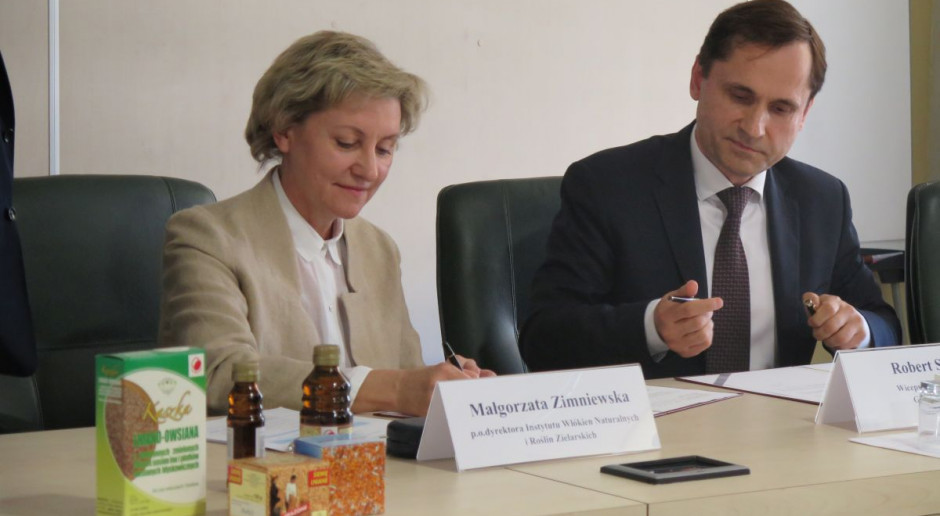 Pospisanie listu intencyjnego, fot. M. Tyszka Bioetanol z biomasy konopnej w paliwie Grupy Lotos?