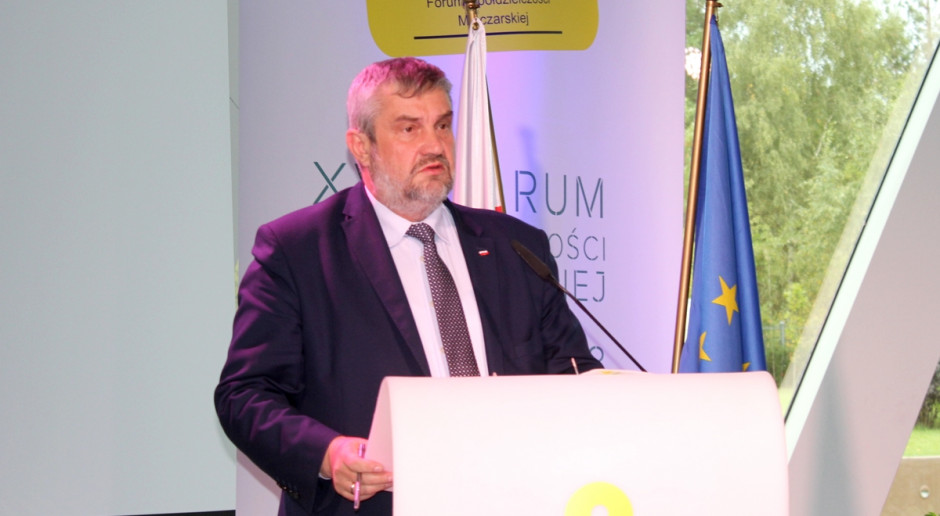 Minister rolnictwa na Forum Spółdzielczości Mleczarskiej, fot. Ł.Ch. Ardanowski: Rynek mleka w Polsce będzie rozwijał się dwukierunkowo