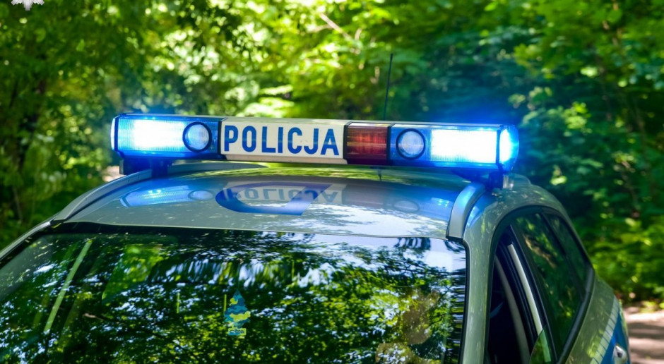 Przygnieciony w lesie kierowca ciągnika nie przeżył wypadku foto: Policja Kolejny traktorzysta zginął pod własnym pojazdem