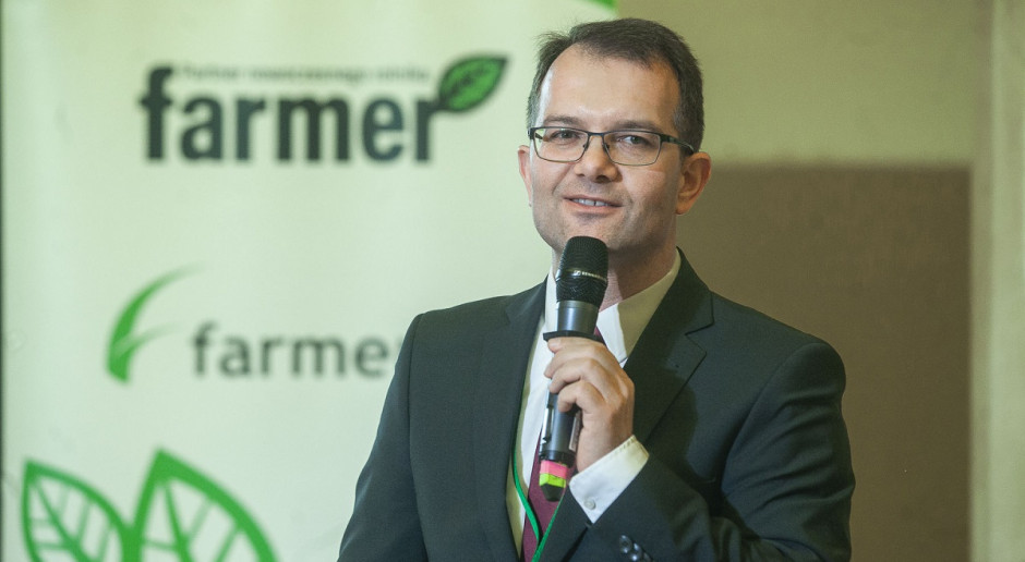 Mirosław Czechlowski z Uniwersytetu Przyrodniczego w Poznaniu podczas cyklu konferencji regionalnych "Farmera" bbędzie mówił o nowoczesnych rozwiązaniach w ciagnikach rolniczych i kombajnach zbożowych Kupujesz ciągnik lub kombajn? Dowiedz się za jakie wyposażenie warto dopłacić