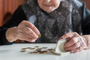 Senat przyjął poprawki do ustawy w sprawie czternastej emerytury