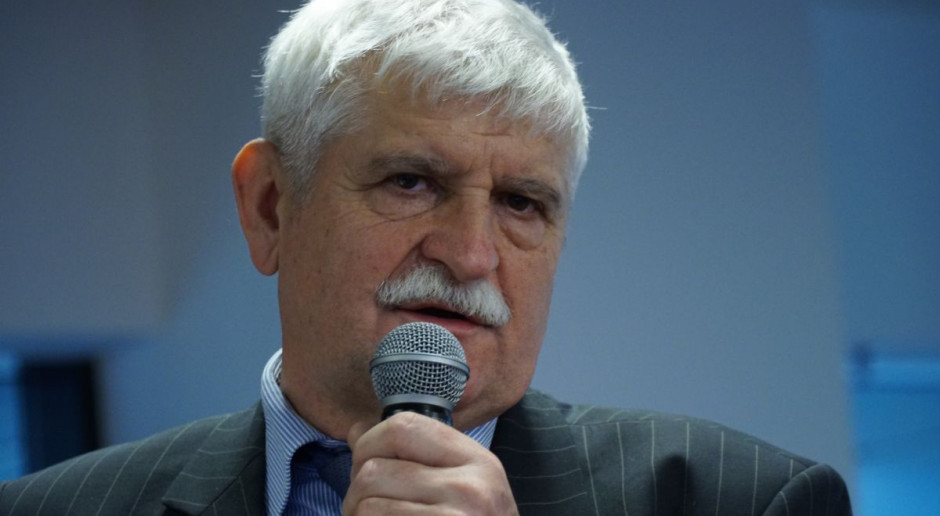 Prof. Marek Korbas podczas naszych konferencji, fot. Żelazna Studio Skuteczny oprysk – czyli jaki? Dowiesz sie na konferencjach "Farmera"